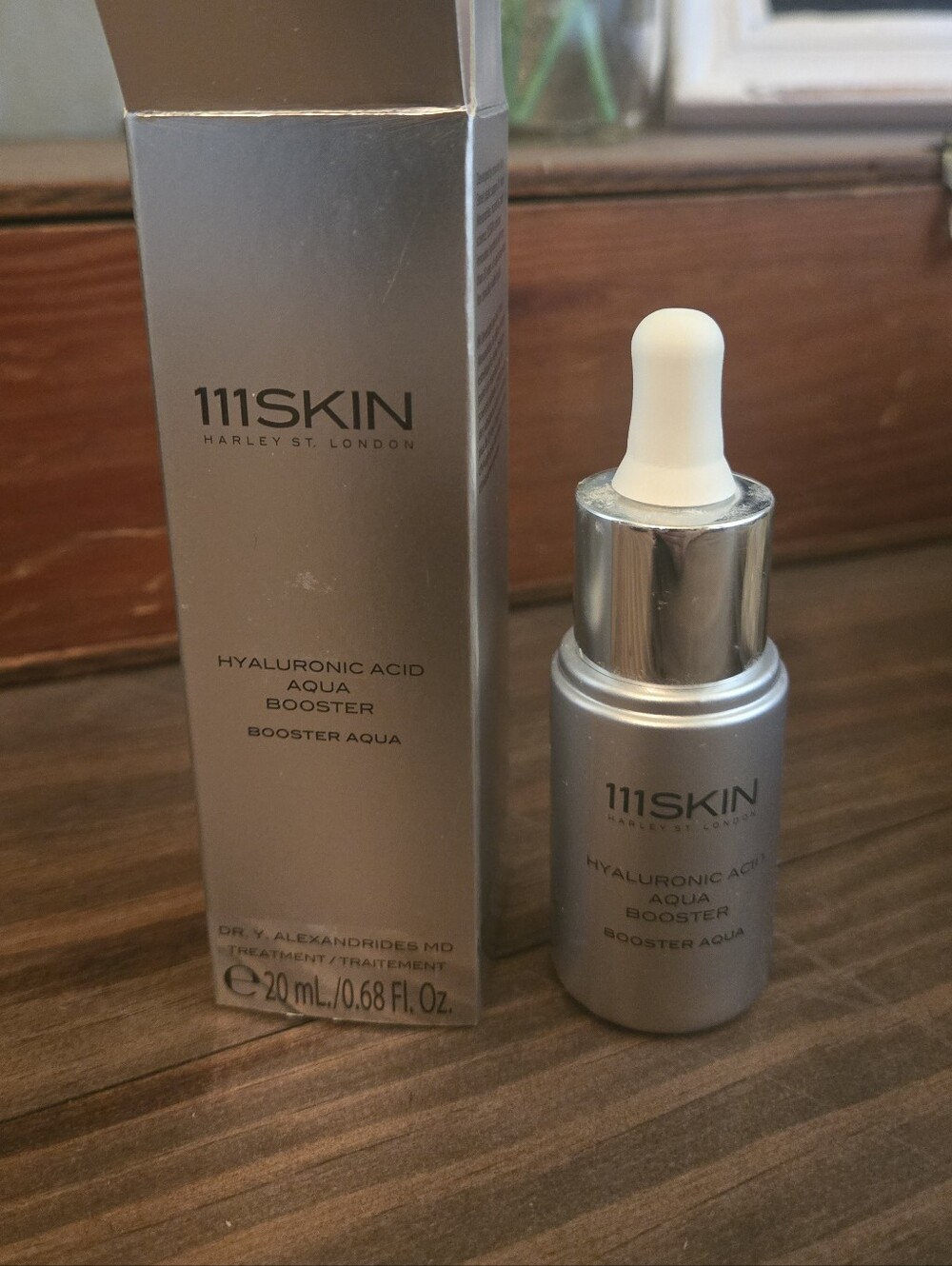 111SKIN Hyaluronic Acid Aqua Booster
